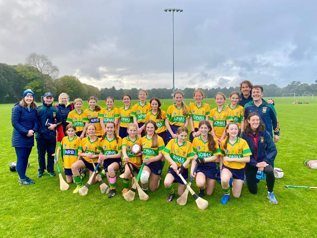 Fantastic win today for the <a href="/FaughsGAA/">Faughs GAA Club</a> u14 camogie team in the D2 Championship. Well done to all the girls and their mentors.. #FaughsAbú