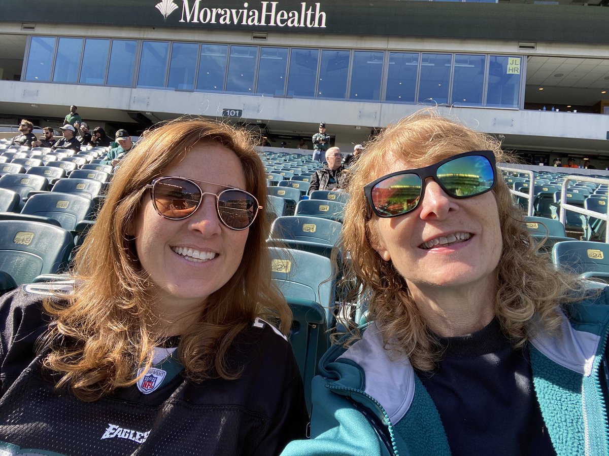 jerse4983's tweet photo. #FlyEaglesFly https://t.co/yMowHAudZQ
