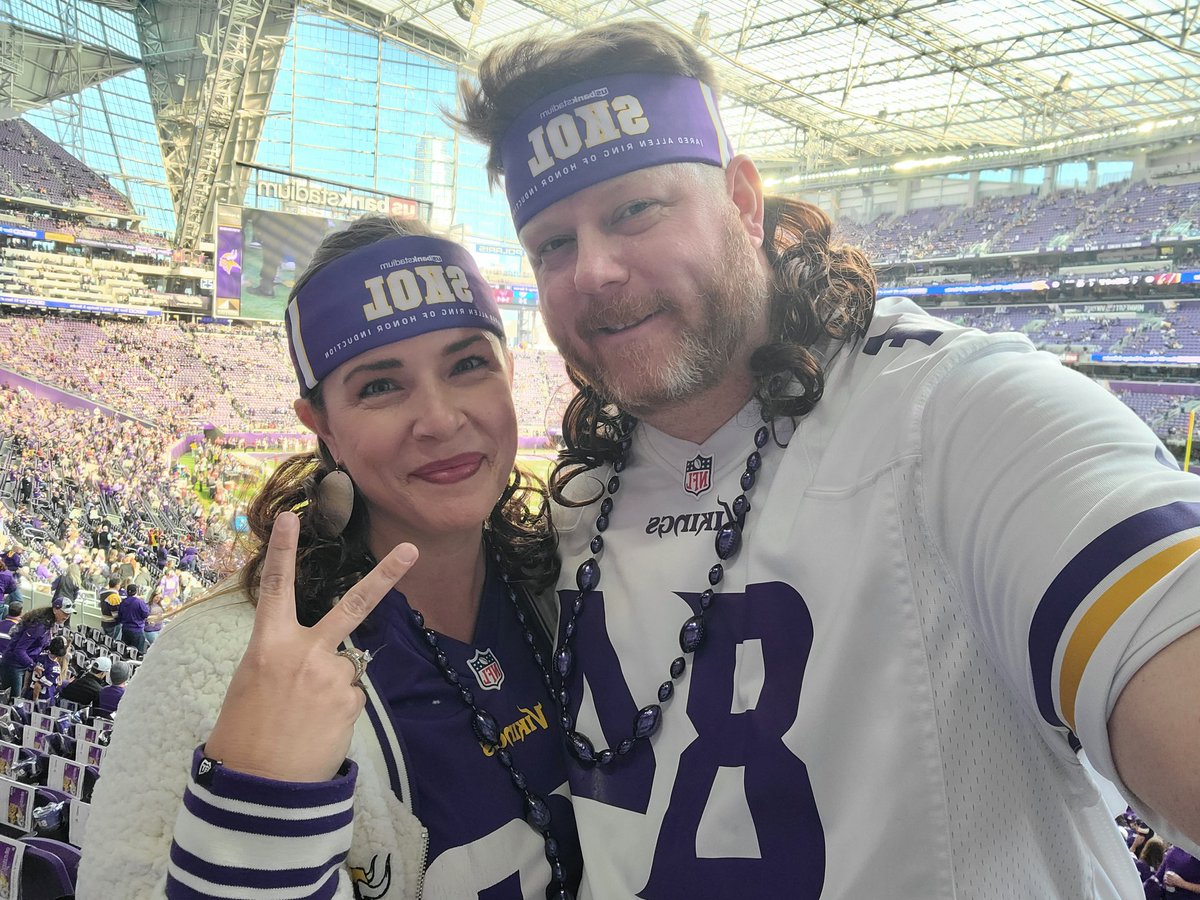 KeatingSeeds's tweet photo. #SKOL #jaredallen #mullet https://t.co/YXwKzVAMFz