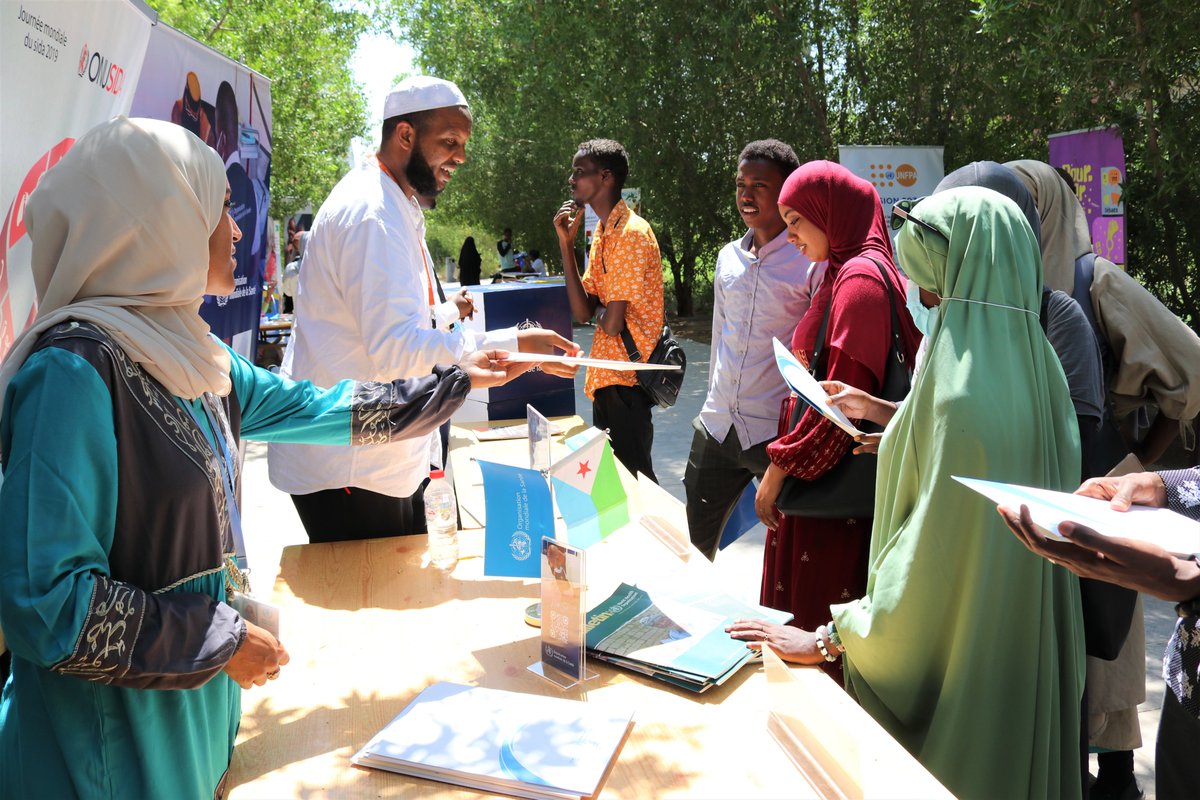 WHODjibouti's tweet photo. #PartageExperiences #JeunesGénérations #UNWEEKDjibouti @UNDjibouti @univdjibouti https://t.co/6PL1H3Ys6u