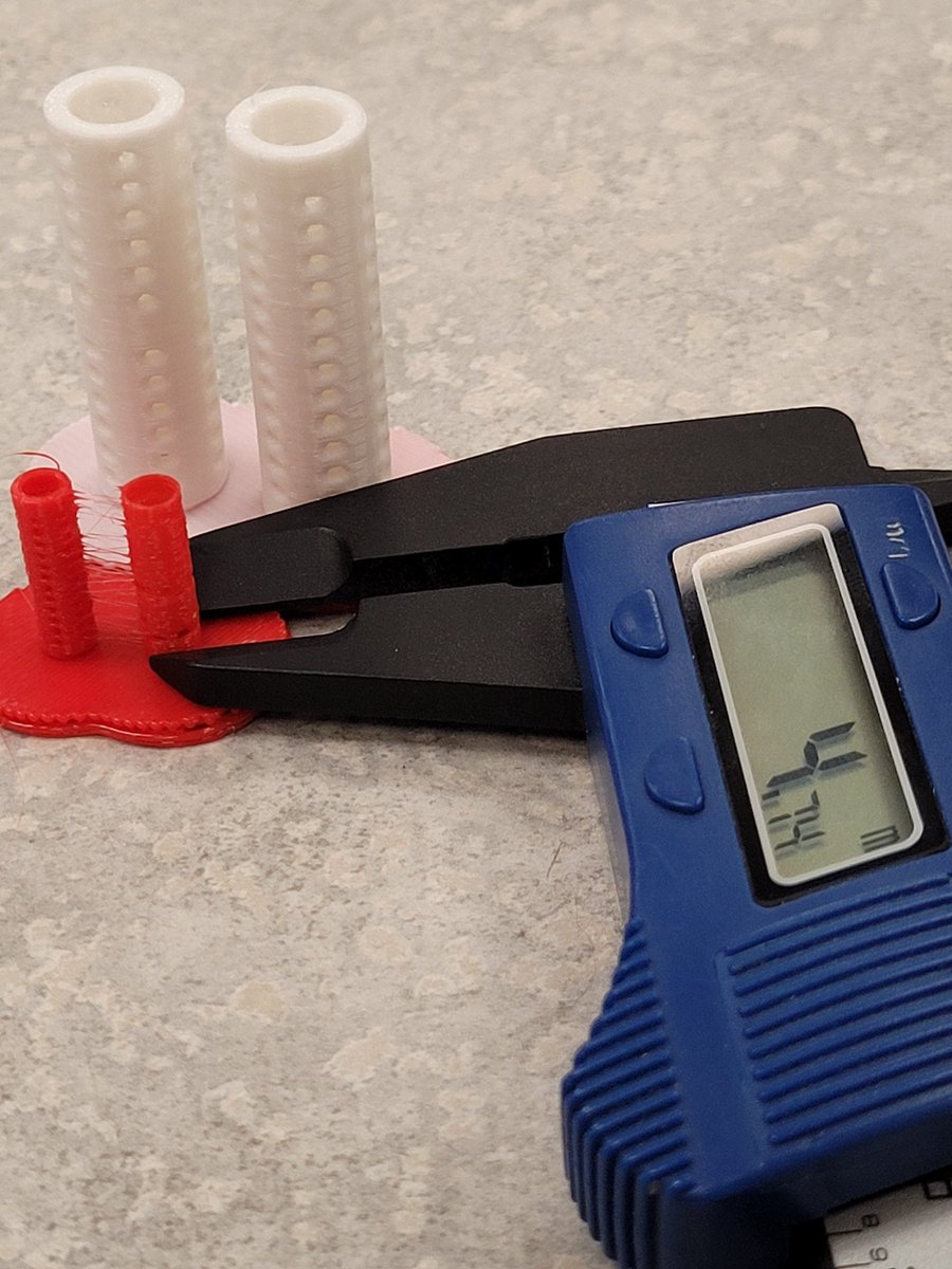 rocksetta's tweet photo. Still a newbie at #bioSensor #sweatAnalysis 
#flexibleSensors (total liquid conductivity), but this perforated #3dPrnted #microtube seems to be better than just 2 electrodes in the sample. Wondering if I should pulse the signal from the @arduino

Any experts out there? https://t.co/2ysDLtxDhk