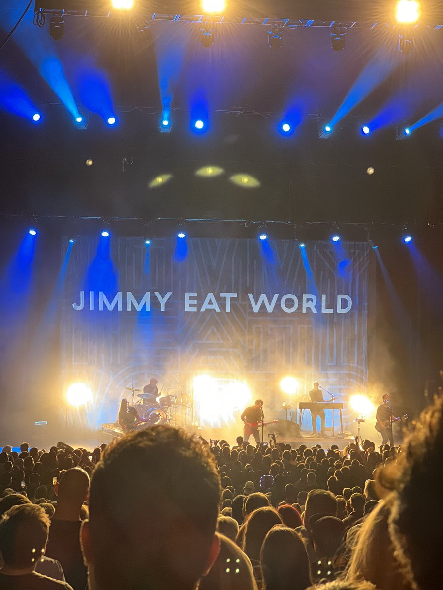 Craig Eagle (@djeagleone) on Twitter photo 