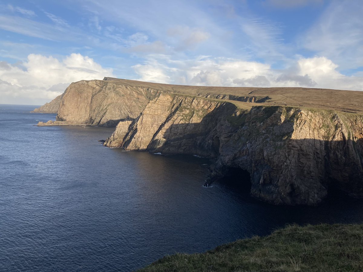 horanlee's tweet photo. Cliffs of Mayo don’t get enough credit carrowteige is well worth a visit the views are stunning i sit and get lost in thoughts #Mayo #WildAtlanticWay #carrowteige #metime #viewsuponviews #ireland #grateful #cliffs #caves https://t.co/RMaCzzq6GL