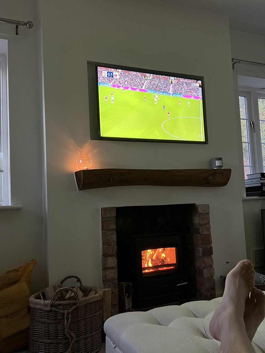 Fire. Football. Family. Sundays. 🥰