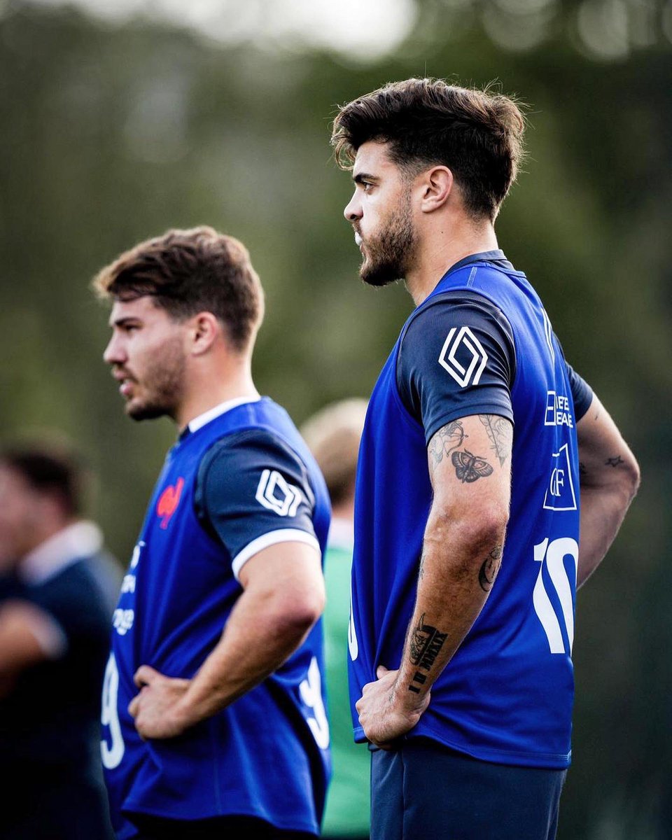 Première semaine de préparation terminée 🇫🇷 @FranceRugby