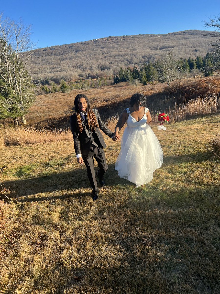 SpiritWingDance's tweet photo. Congratulations to my son and his new bride, Mr. &amp; Mrs. Khalil &amp; Sharell Woodward. https://t.co/P4JGns8jJJ
