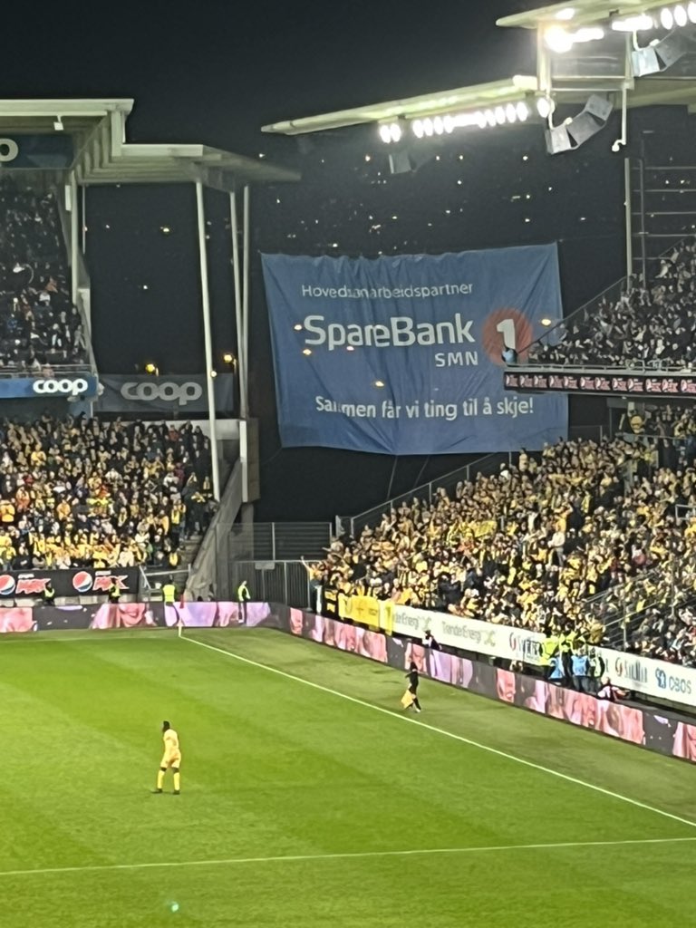 ABrattwurst's tweet photo. Bruke dokk å sitt sånn?😂😂 @FrankAmundsen89 https://t.co/yJqCwmsBbQ