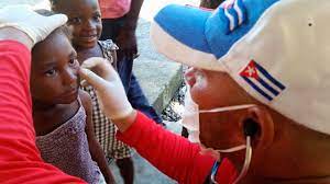 ErnestP49147366's tweet photo. Confiemos en el porvenir, entreguémonos de lleno a seguir adelante en nuestra tarea, siendo continuidad del internacionalismo. #CubaEsAmor #CubaPorLaPaz #CubaPorLaVida #MejorSinBloqueo #MMedicaCubanaTachira #HéroesDeLaSalud #CubaCoopera @cubacooperaTA1 @cubacooperaven @DiazCanelB https://t.co/pgo91qFGHp
