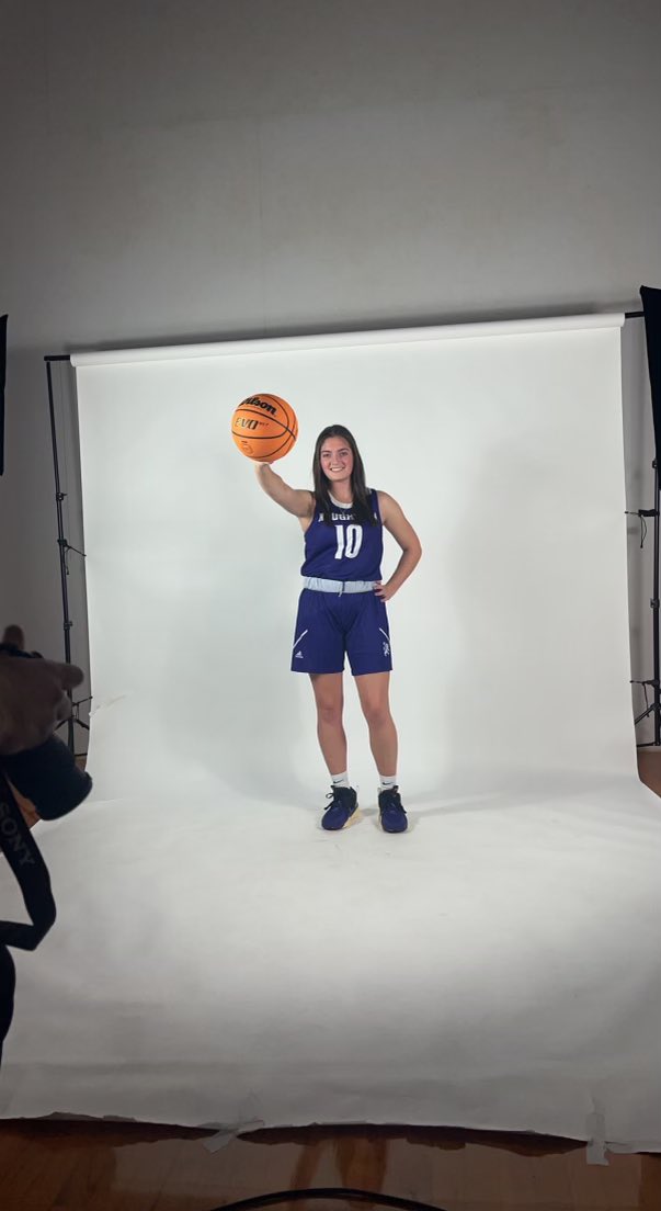 CrystaLacrosse's tweet photo. Year 1 underway @houghtonwbb #freshmanszn https://t.co/OStVBRyqeq