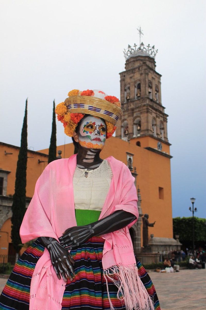JacoboLucy97's tweet photo. La Catrina de Acámbaro está de regreso 🏵️💀

#DiaDeMuertos #diademuertosmexico #catrina #Mexico #Acámbaro #Guanajuato https://t.co/mYkyAJvb4D