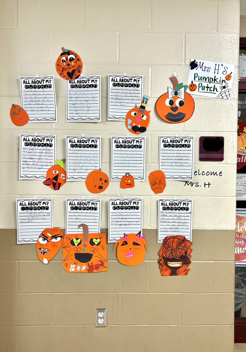 MrsH_SPED's tweet photo. My pumpkin patch and my Halloween twin! @AmandaEleTweets #MiddieRising https://t.co/VEW7eXXRnl