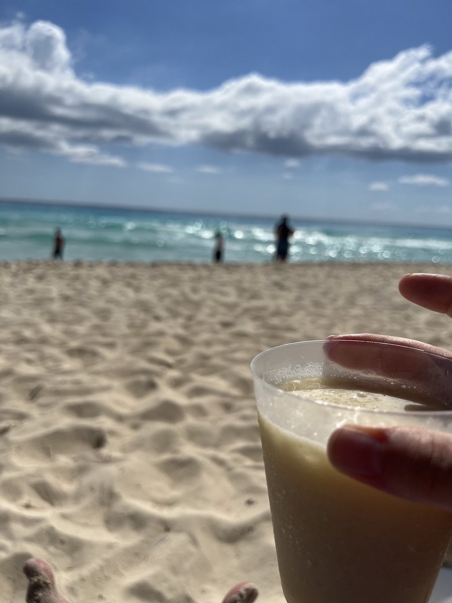 soulinprogress's tweet image. “I’ll have a Piña Colada, NOT virgin. Wanna see my ID?! Totally have it!”