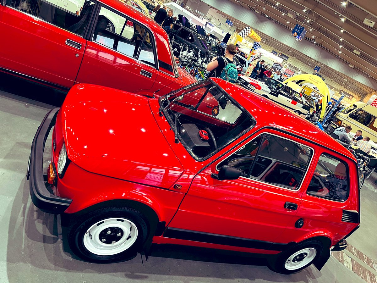 albertoz1st's tweet photo. Polskie klasyki. Cz.2 ⬇️
#RetroMotorShow https://t.co/WNYeyq8zIS