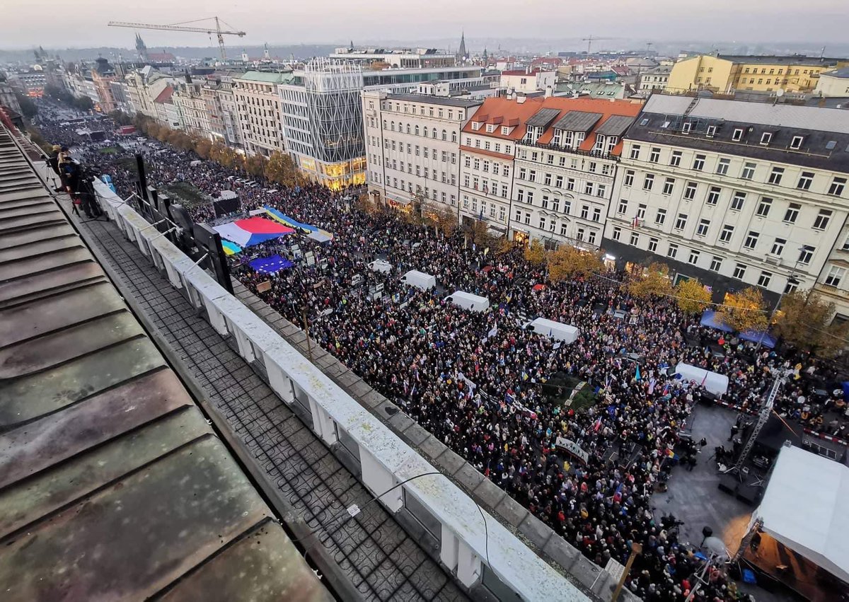 UKR Embassy In CZE On Twitter Prvn D ma Ukrajiny ZelenskaUA Dnes Na 