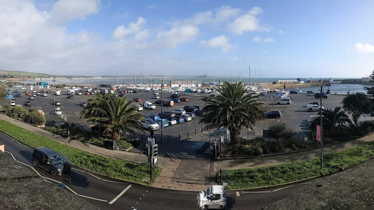 Cornish Dave (@burngold) on Twitter photo <a href="/PanoPhotos/">Panoramas 📸📱</a> from Penzance - St Michaels Mount in the centre, Scillonian III to the right. <a href="/PanoPhotos/">Panoramas 📸📱</a> from Penzance - St Michaels Mount in the centre, Scillonian III to the right.