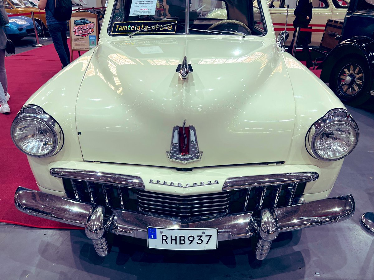 albertoz1st's tweet photo. No i ostatnie, które wpadły mi w oko. ⬇️
#RetroMotorShow https://t.co/jCPNjkLVVZ