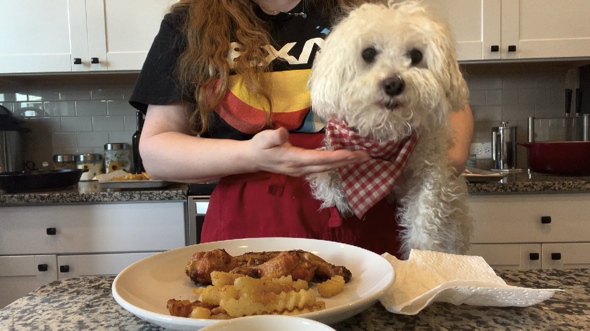 DMPerry_Artist's tweet image. New video! #smokedwings #chickenwings #wings #bluecheese #glutenfree 

youtu.be/FHrUNXOKoUI