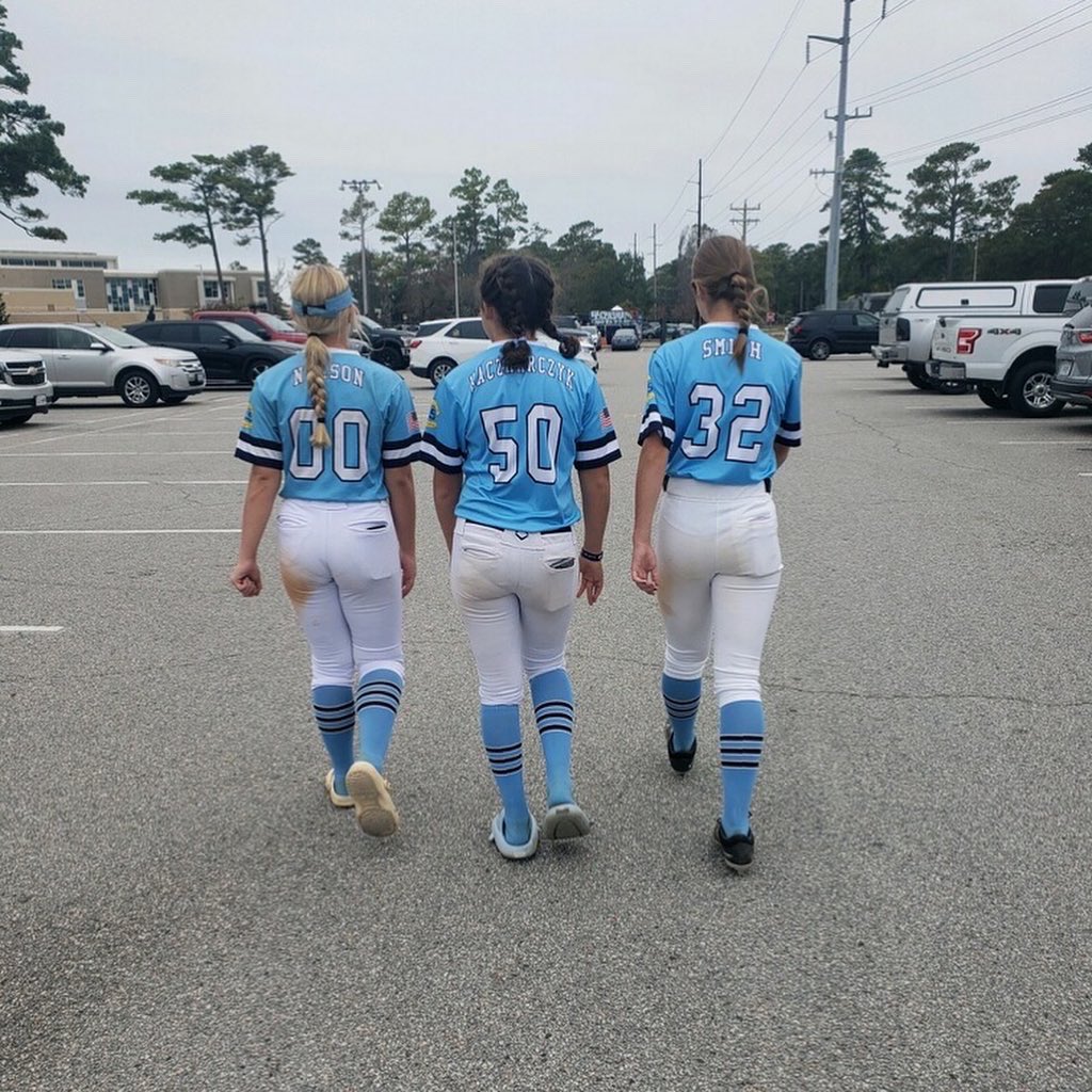 C35 Softball tweet media