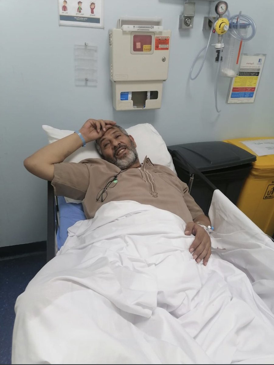 a______M4's tweet photo. الله يشفيك ويعافيك ويقومك بالسلامه الف لا باس عليك و طهور ان شاءالله استودعتك الله الذي لاتضيع ودائعه.
#محمد_يناشد_خادم_الحرمين https://t.co/ithttBzPXX