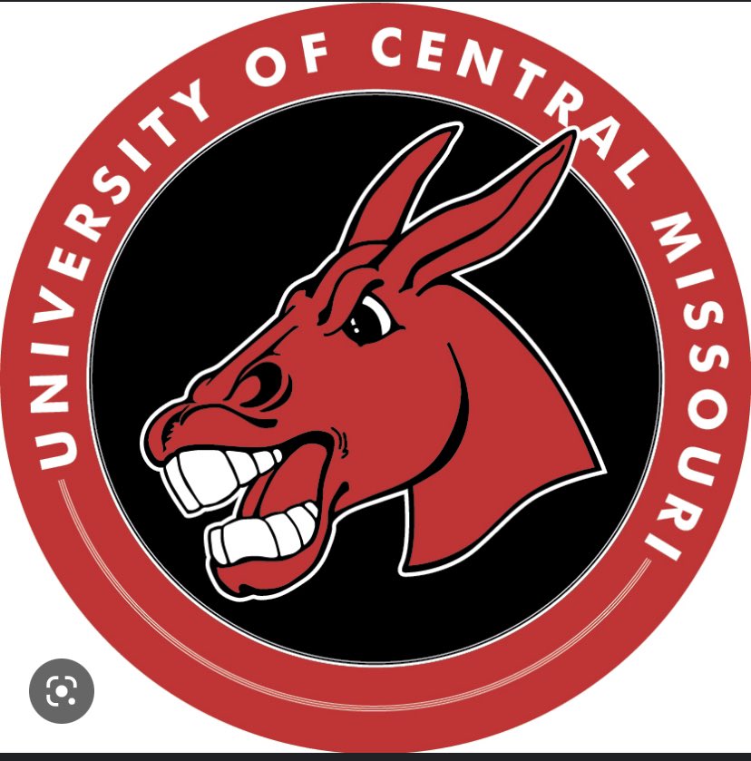 #AGTG after a great conversation with <a href="/Coach_McClung/">Ben McClung</a> i am blessed to receive an offer from the university of central Missouri  ❤️🖤