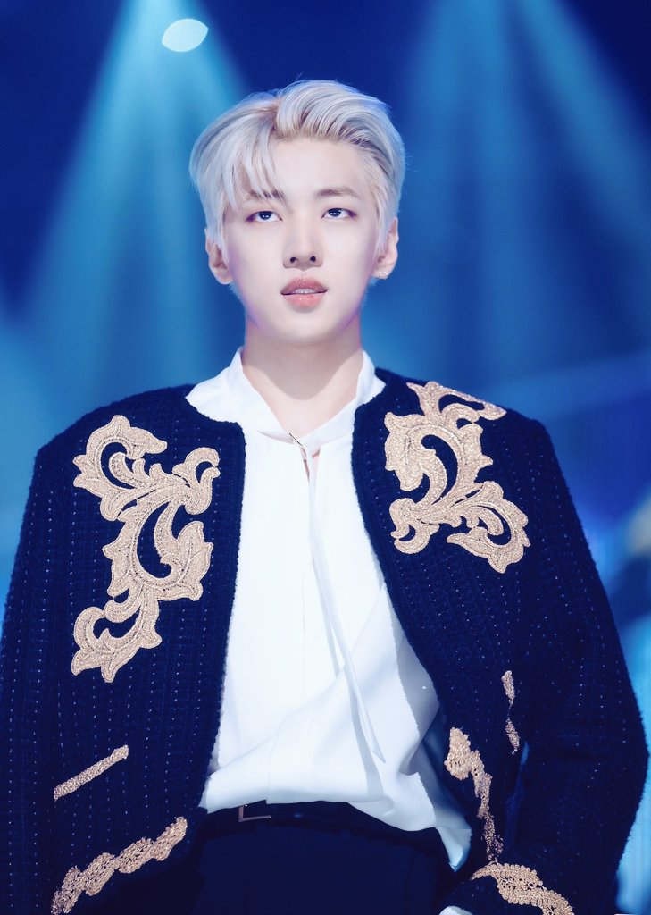 HaYanWare's tweet photo. 𝙡𝙞𝙛𝙚 𝙞𝙨 𝙡𝙞𝙠𝙚 𝙖 𝙘𝙞𝙧𝙘𝙪𝙨
#SDBIRTHDAYCONCERT https://t.co/bsjF34dZHF