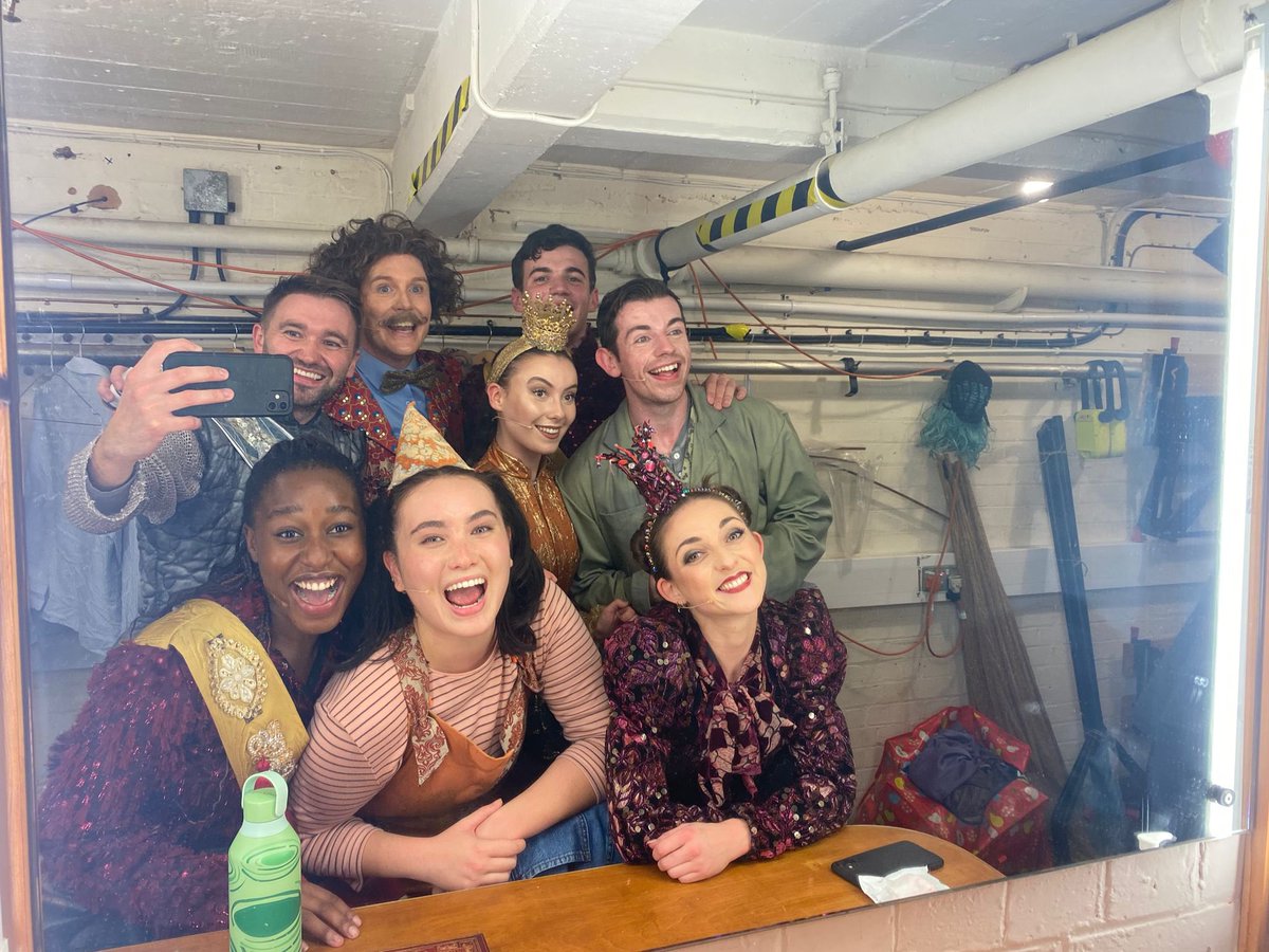 What a fabulous time with wonderful folk! Absolutely loved playing the petulant little villain that was Morgan le Faye 😈