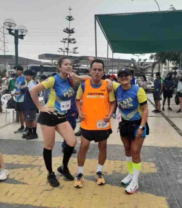 mabelithasz's tweet photo. Carrera Santa Anita @ComuniRunners @ManicomioRunner @EntreRunners @LoveRunSmile https://t.co/95UWQmVtA2