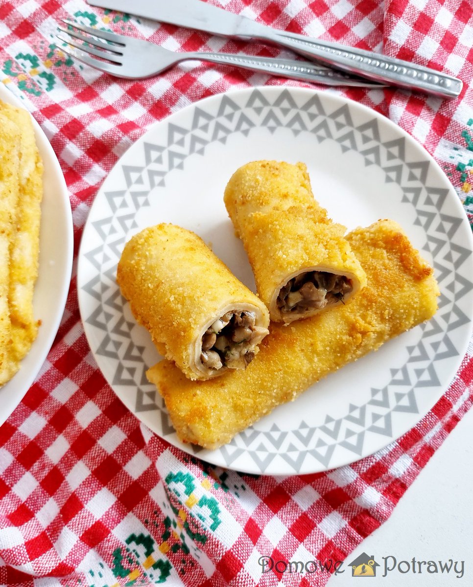 DomowePotrawy's tweet photo. KROKIETY Z PIECZARKAM I SEREM
https://t.co/7e5wb78OZR
#DomowePotrawy #przepis #krokiety #obiad #blogkulinarny #recipes https://t.co/UCVinepjU1