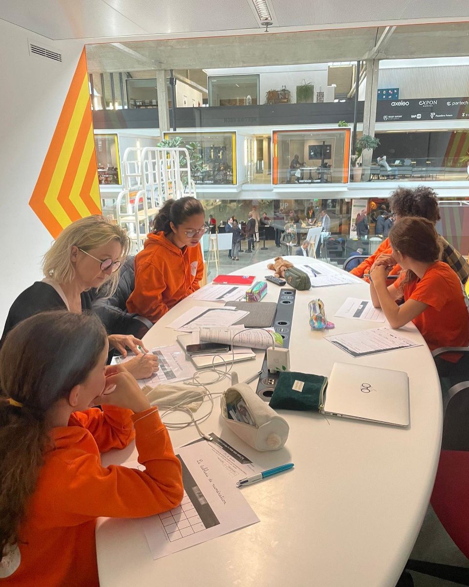 HubSchool21 tweet media