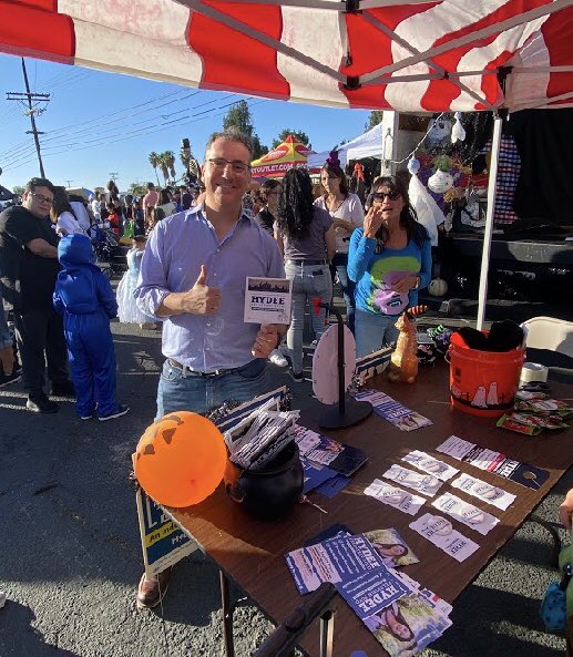 ElectHydee's tweet photo. #TeamHydee had a great time talking with Angelenos &amp; celebrating #Halloween 🎃 at the Trunk-or-Treat festival in #Winnetka. Thank you for your leadership &amp; support @BobBlumenfield! #LAVotes #CD3forHydee #Hydee4CityAttorney #GOTV https://t.co/yzYEvdkcl6