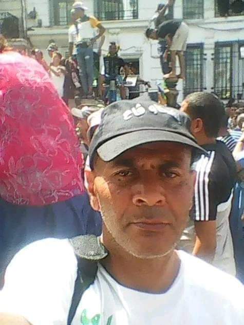 FEweZ9x1XJWkz3z's tweet photo. #الشلف : إستدعاء معتقل الرأي السابق خونا علي مقران من طرف مايسمى الدرك الوطني 🪖🔥
#Chelf :
Convocation de Ali Mokrane par la gendarmerie de chelf pour se présenter demain https://t.co/jfq9XDv2ry