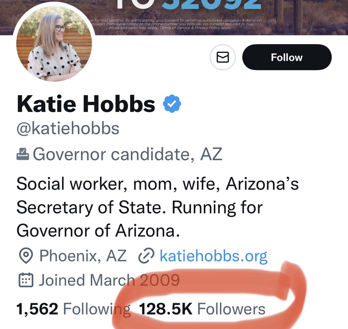 Shirley_Hooker1's tweet photo. No way in hell @katiehobbs is more popular. @KariLake for the next Arizona Governor! #KariLake #RedWave #keeparizonared https://t.co/zwJFwPKcu0