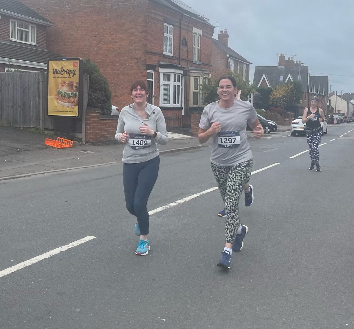nikkipierce87's tweet photo. Fantastic day at the Leicester Half Marathon today with @dmuleicester VC Katie Normington and Director of Engagement Sarah Thomson! Great way to see Leicester! https://t.co/KLobm2KhVy