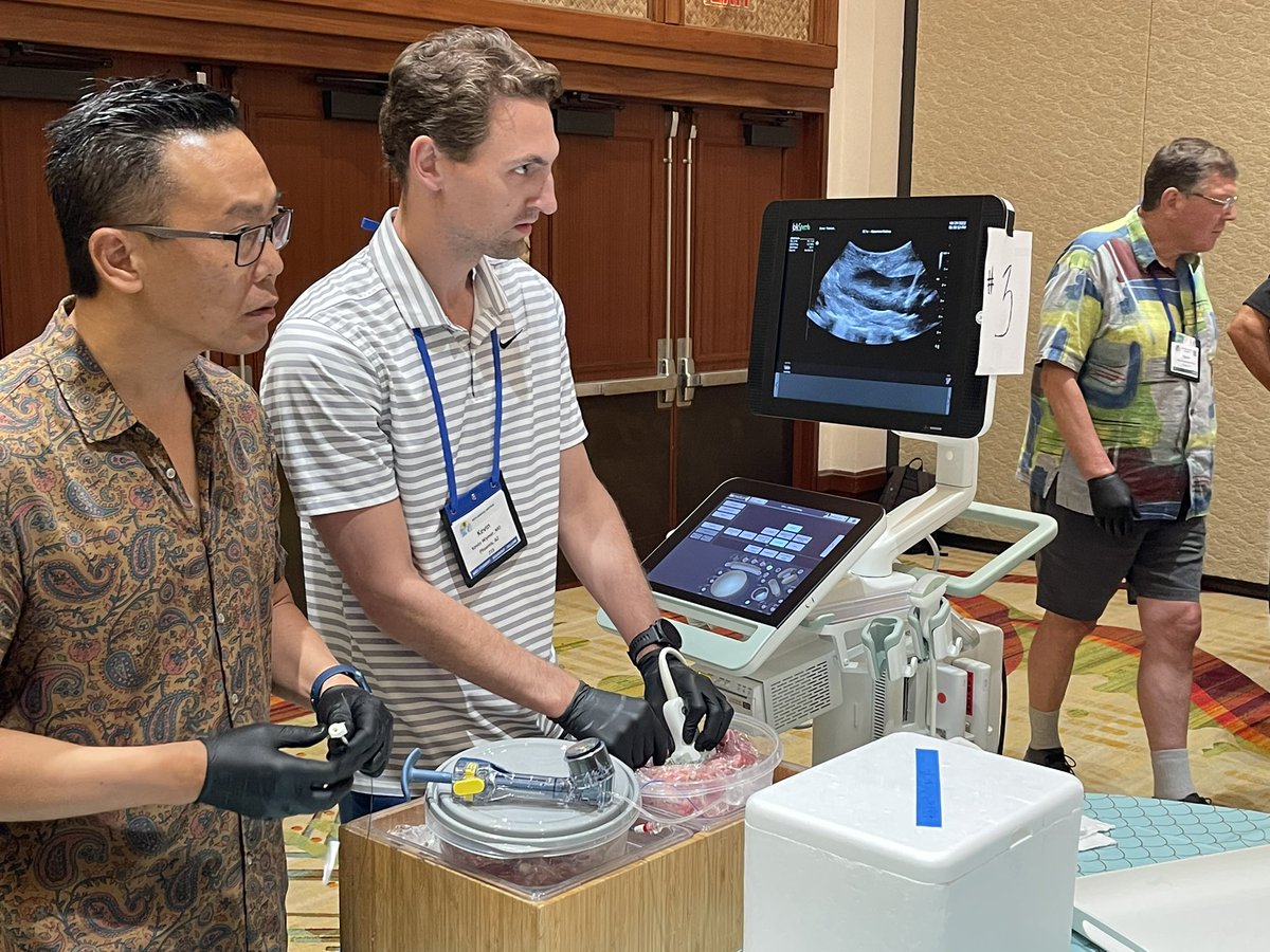CanonMarin3's tweet photo. Fantastic ultrasound course at Western AUA, put on by the Urologists team below. They are relentless in achieving better outcomes for patients and lowering radiation exposure in procedures.
@roger_sur 
@thomaschi8 
@sorensenmathew
Justin Ahn MD
 #Westernaua 
#bkmedical https://t.co/m2yeEnxrqa