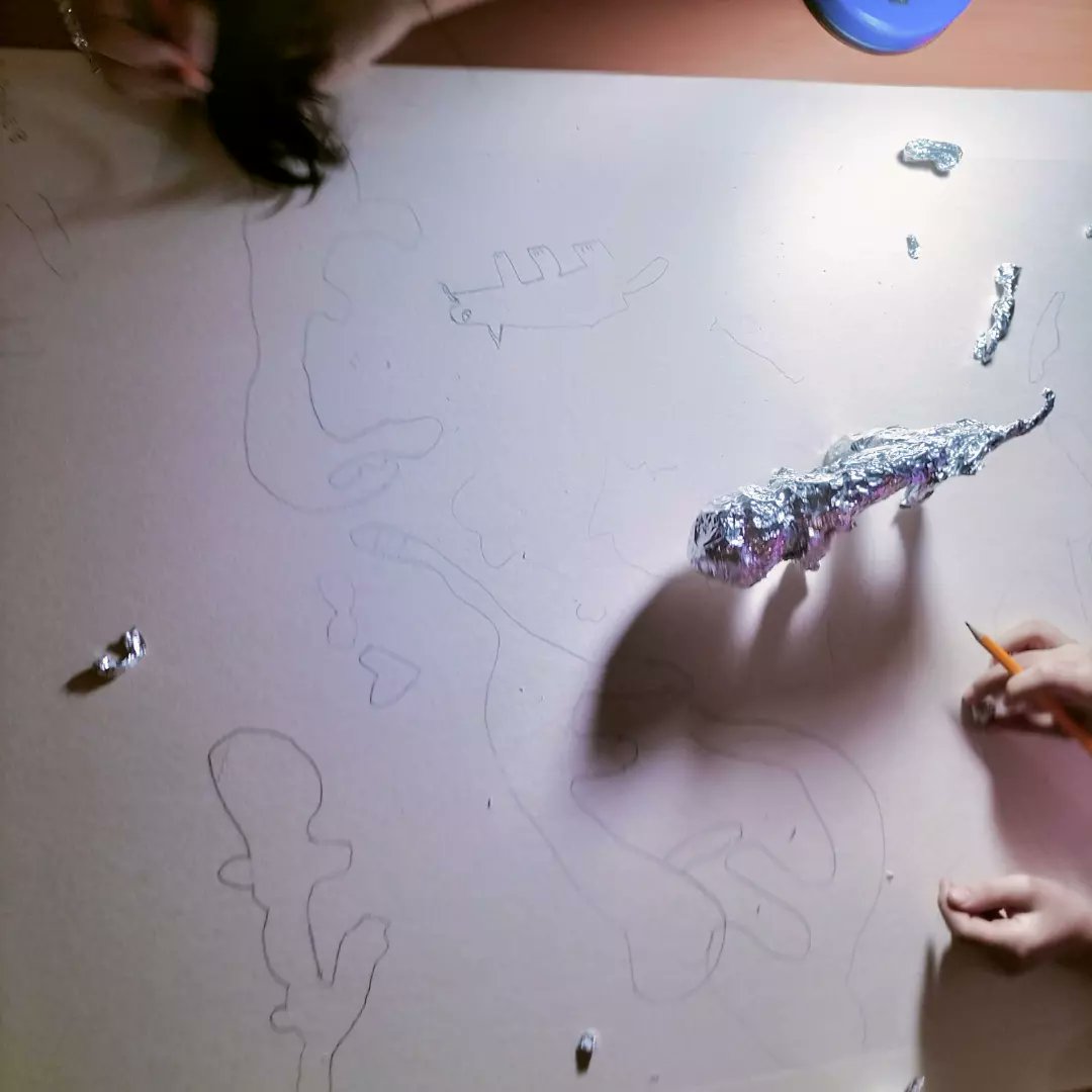 sdk6688's tweet photo. @AlElieh for Science Environment and Art started a #STEAM learning program at the Old City Jerusalem for children aged 9 to 12 at Al Sarayah Community center. The Children chose light explorations. So here we go tinkering with light and shadow. https://t.co/wiXQlbe9sl