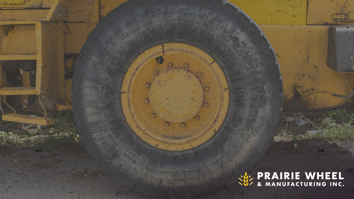 PrairieWheelMfg's tweet image. Can you think of something scarier than cracked and damaged #wheels? 

Your work rides on your wheels. Give #PrairieWheel a call today and make sure your Halloween is a safe one: fal.cn/3tbcn