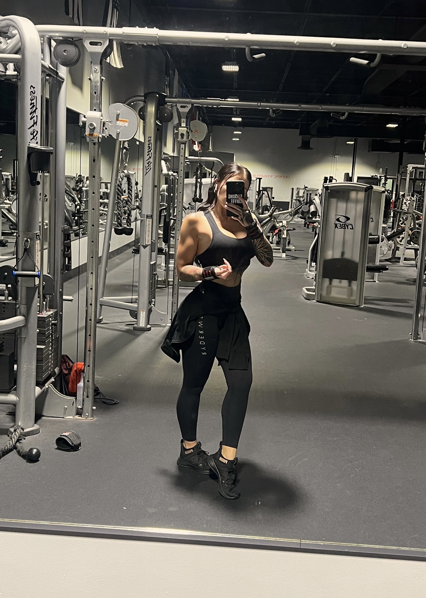 TW Pornstars - Lou Lou Belle 🎀. Twitter. thicc😈. 6:05 PM - 30 Oct 2022