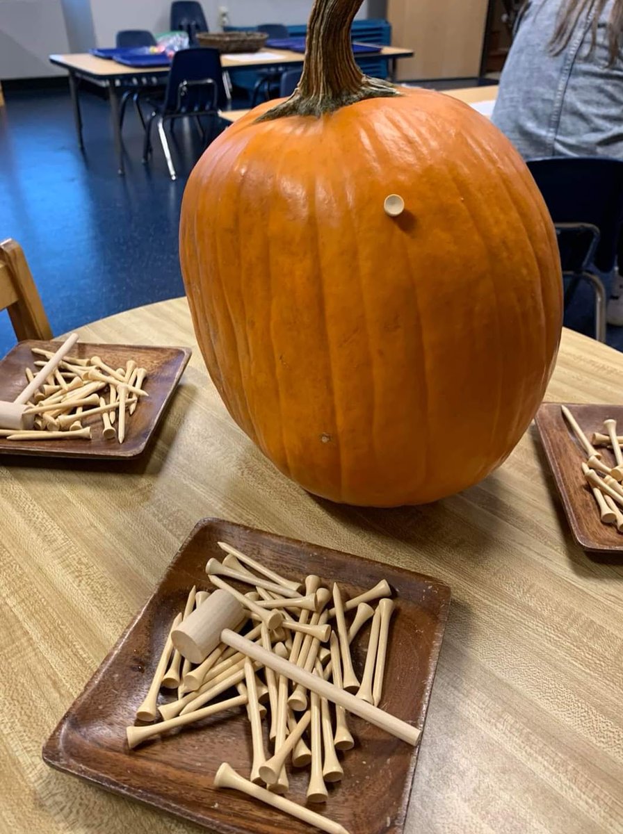 SatchEnglish's tweet photo. Happy Halloween 🎃 @hiasenglish https://t.co/uLV7qDUMKz