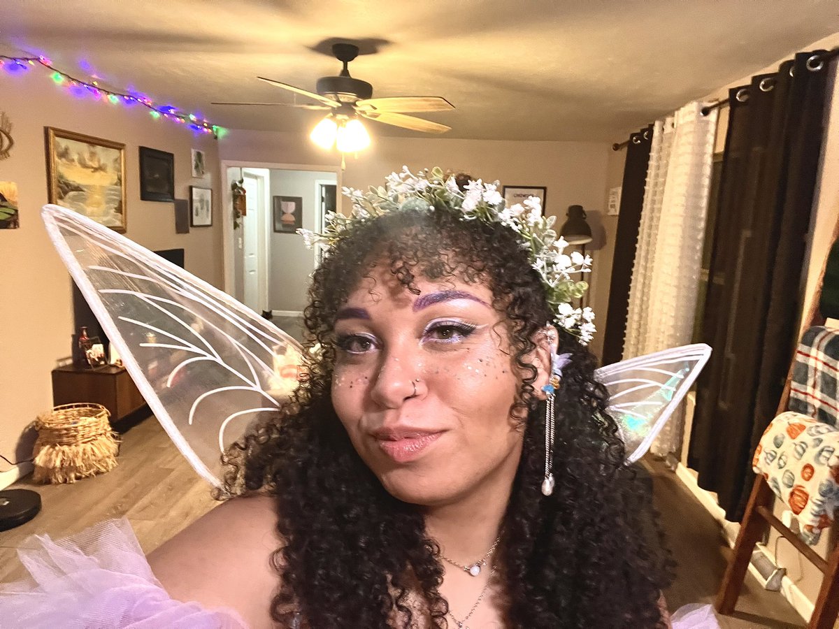 fightmilkfairy's tweet photo. morphed into my true form last night🧚🏽‍♀️💜 https://t.co/7PPWceaz0L