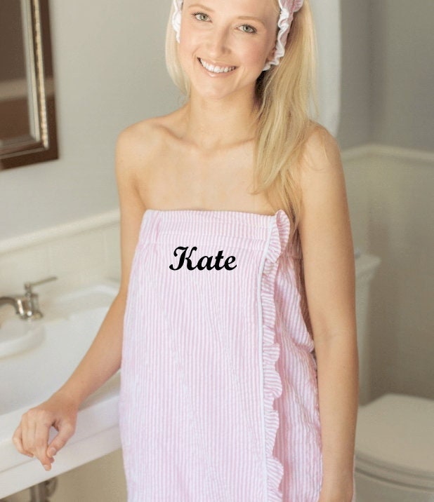 luxurytowel's tweet photo. 20% off Sitewide with Free Shipping! Seersucker Spa Wrap https://t.co/rnkcVTWgIz #wedding #christmas #graduation #towelwrap #spawrap #womensspawrap #spa #monogrammedtowel #embroideredtowel #etsy #christmasgift #gift #spa #forher #giftformom #todayspost https://t.co/lt8IQGj5tE