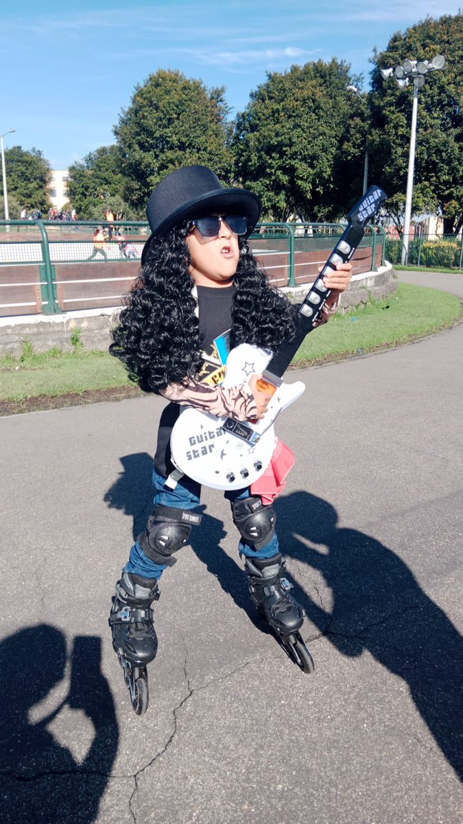 NikoSereno's tweet photo. Mira @juankiss67 Rock N” Roll forever my friend!!!! https://t.co/sF5ldkSV2S
