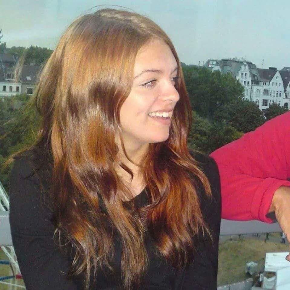 <a href="/carolvorders/">Carol Vorderman</a> <a href="/RobbieRinder/">Rob Rinder</a> this is a later picture of my Chloe just before she took her own life aged 19. She was my world, please can we keep sharing <a href="/3dadswalking/">3DadsWalking</a> petition to get suicide prevention on the school curriculum. We are so close to a 150,000  petition.parliament.uk/petitions/6233…