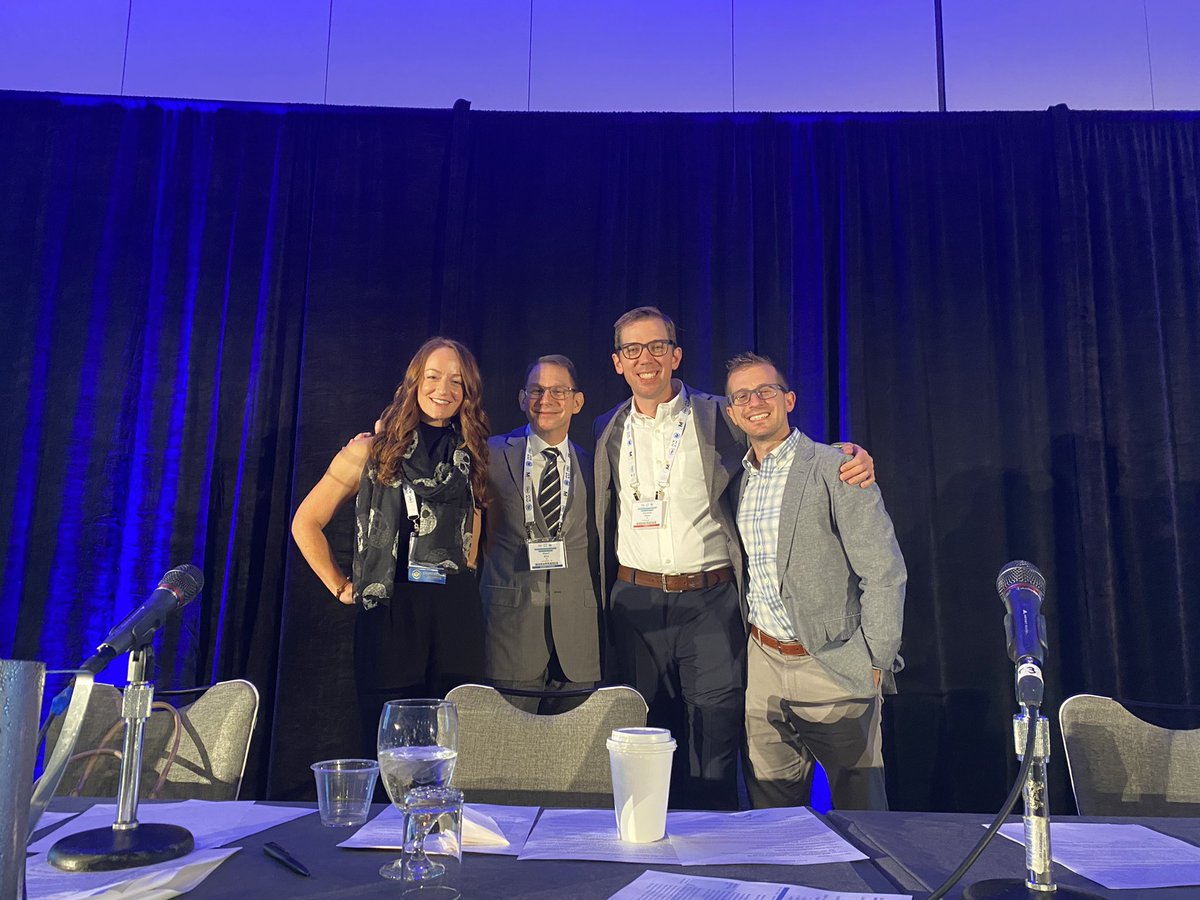 Kari Nelson tweet media