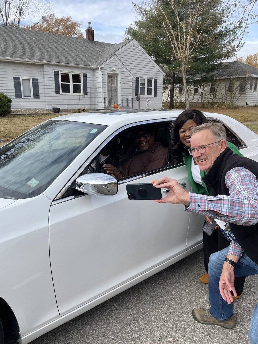 Meeting people where they are in Waterloo with <a href="/Norwood4Iowa/">Citizens for John Norwood</a>!