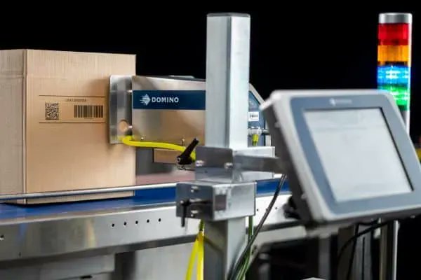 CodicoDist's tweet image. #ICYMI
An alternative to print-and-apply labelling technology, it’s applicable to almost every manufacturing sector such as food, beverage, pharmaceutical, and many more industries. #BoxCoding #FMCG #Pharma #PharmaCoding buff.ly/3gh1CTV