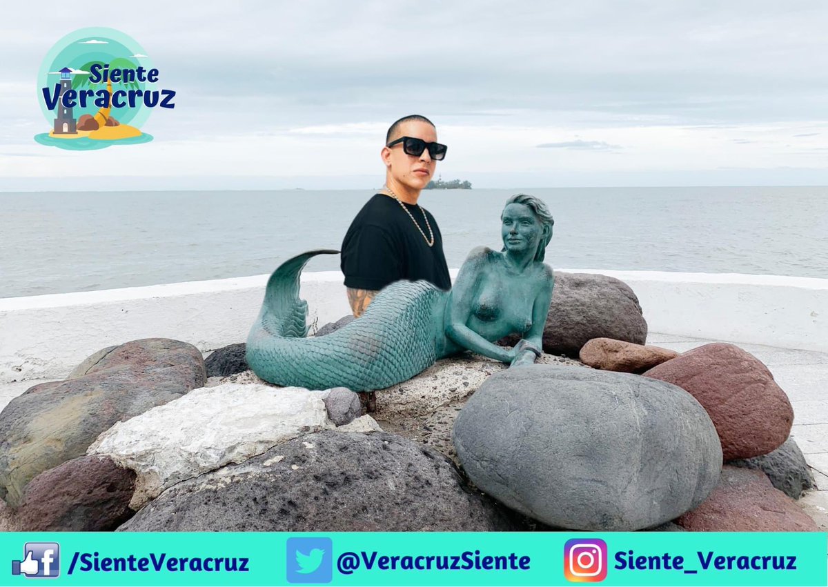 VeracruzSiente's tweet photo. @daddy_yankee aprovecho su viaje a #Veracruz para pasear por varios lugares de nuestra hermosa conurbación.
Decidió ir a #SanJuanDeUlua, #Malecón, tomarse una foto en la #sirena y admirar la isla de sacrificios. https://t.co/bTeFasIowA