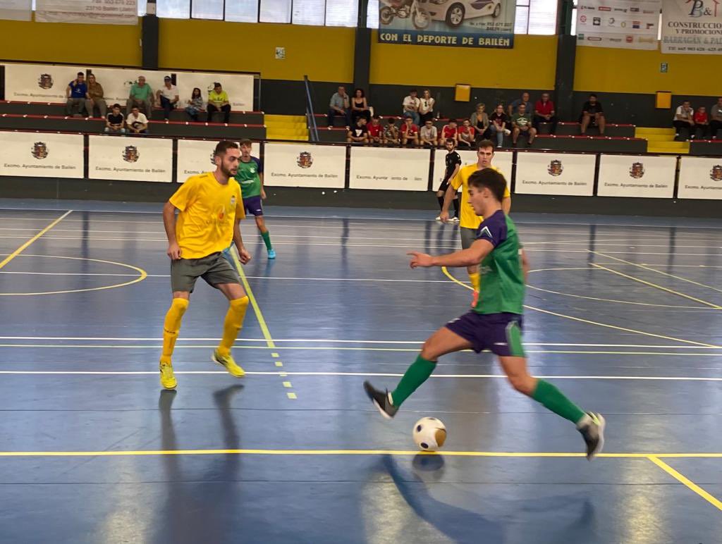 FMalacitano's tweet photo. 🎙COMMERZIA MALACITANO ‼️🟢🟣

🎙Derrota ayer de nuestro senior ante un gran @Bailen2008_FS 

Resultado 6️⃣➖5️⃣ 

Agradecemos al equipo local el trato y la atención mostrada a nuestros chicos 🔝@Futsalsur #mismocamino https://t.co/UW294vAuff