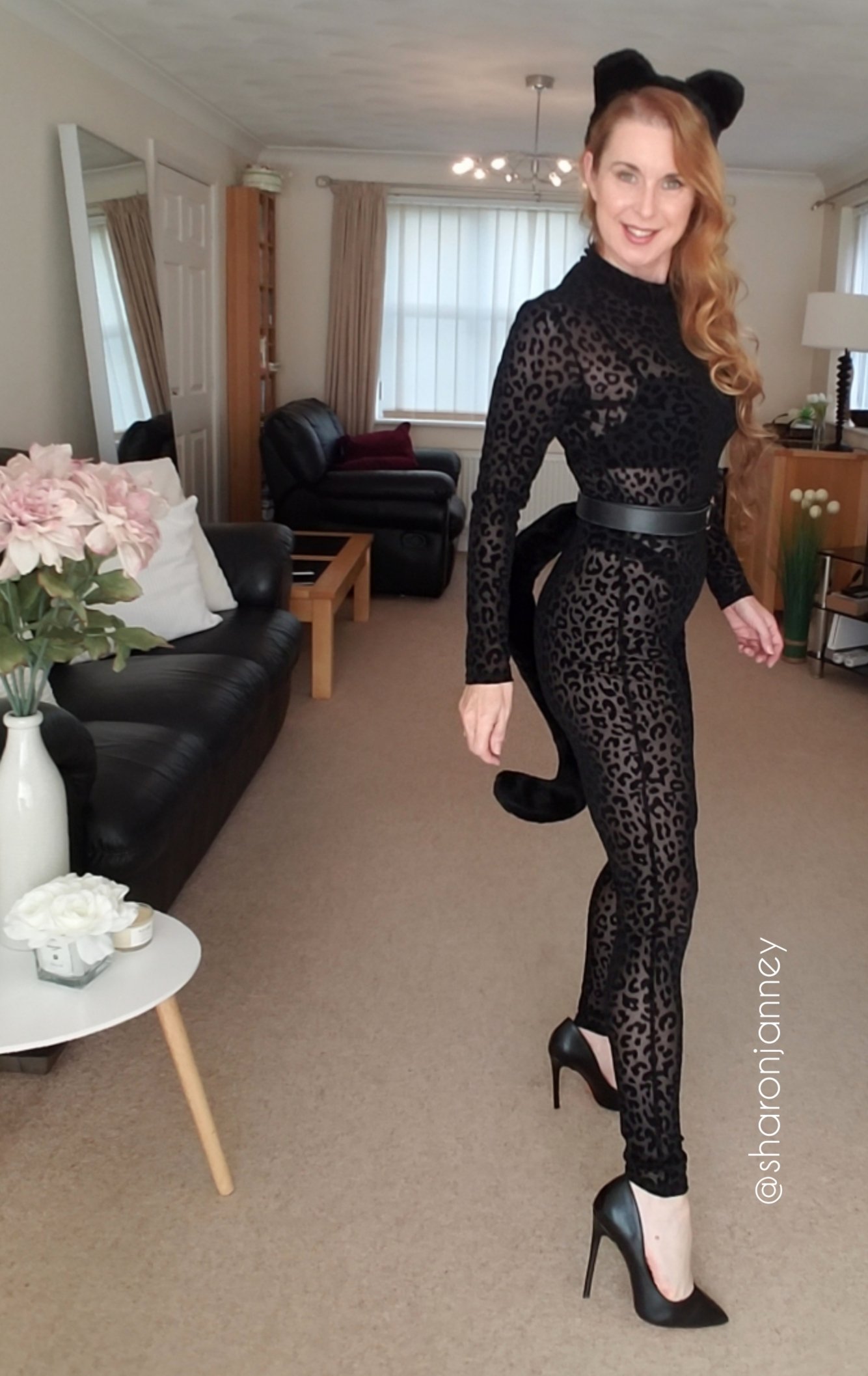 Sharon janney on Twitter: “Happy Halloween weekend 2 days left 30 %off