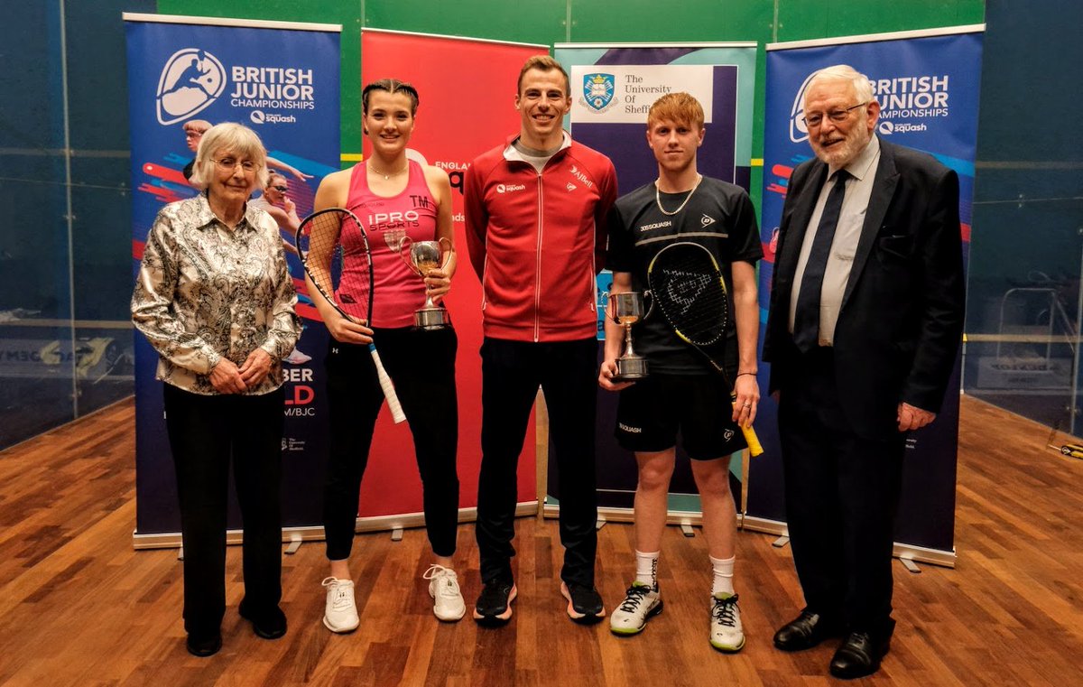 Congratulations to all the winners and participants in the 2022 British Junior Championships !!!

Remainder of presentations to follow ...

britishjuniorsquash.net/bjc-2022-finals