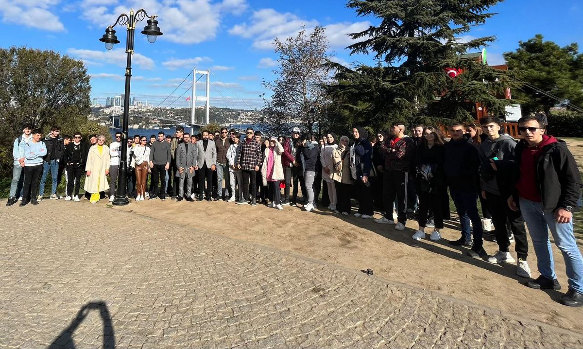 altindagakgnc's tweet photo. 📍Nakkaştepe Millet Bahçesi

İstanbul’un en güzel parklarından birisi Nakkaştepe Millet Bahçesi.İstanbul’un içinde yeşillik ve boğaz manzarasında keyifli bir zaman geçirdik. https://t.co/o7W2J7at8p